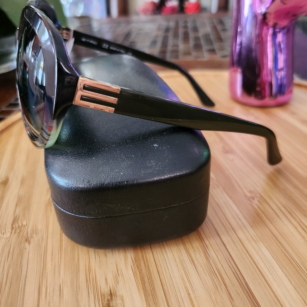 Etro Sunglasses with case - Picture 2 of 5
